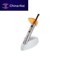 Dental curing light Eliparbuilt-in