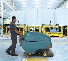 Airport scrubber-dryer T600ewalk-behindbattery-powered