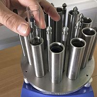 Flat-bottom vial glass