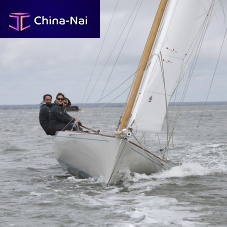 Cruising-racing sailboat B 28classicregatta1-cabin