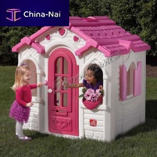 Garden playhouse CASA CON CUORIfloor-mounted