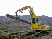 Boom log loader PC240LL-10track