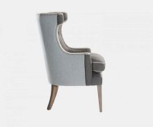 Traditional armchair DARIAleather