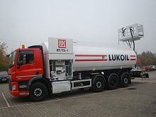 Self-propelled refueller Rigidsfor aircraft