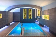 Above-ground rehabilitation swimming pool