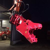 Hydraulic pulverizer RF seriescuttingbladejaw