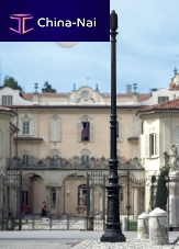 Urban lamp post GLOBE 500traditionalPMMAresin