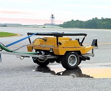 Towed runway friction tester Grip MK2