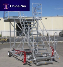 Fuselage access platform MTXmovablefixed