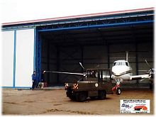 Aircraft hangar for airport