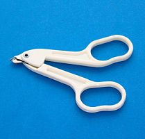 Medical staple remover