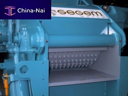 Single-shaft shredder 4 - 15 t/hfor wood