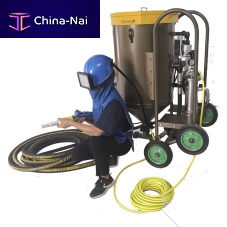 Automatic sandblasting machine TB-C150L/200L/300Lpressuremobilefor surface treatment