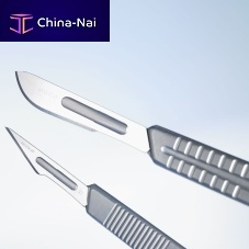 Metal handle scalpel safety