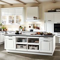 Traditional kitchen SYLT 847woodenislandL-shaped