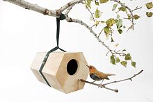 Birdhouse with post Neighbirds Nest