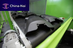 Belt conveyor horizontaltransportfor bulk materials