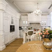 Classic kitchen ROYALsolid woodislandhandmade