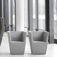 Contemporary armchair AREAleatherfabricswivel
