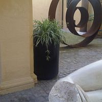 Ceramic plant pot roundhome