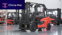 Forklift truck side shifter T151P2