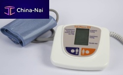 Cuff-mounted sphygmomanometer TelePressautomaticdeskwith adult cuff
