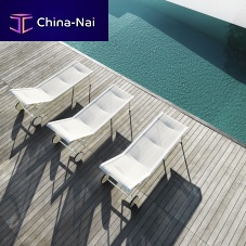 Contemporary sun lounger 1966meshextruded aluminumadjustable backrest