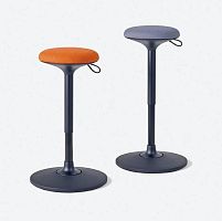 Contemporary stool CLOONCHleatherfoamplastic base