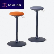 Contemporary stool CLOONCHleatherfoamplastic base