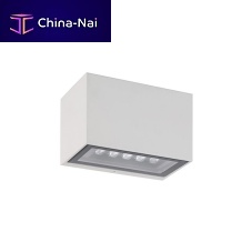 Contemporary wall light GEKO 5outdoortempered glass facingaluminum