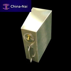 Water tank rigidfor aircraft cabinon-board