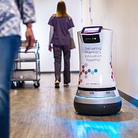 Medicine delivery robot Relay®for hospitals