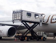 Self-propelled ambulift WTJ5040JCRfor people with reduced mobilityfor airport