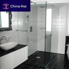 Glass shower cubicle with hinged doorsliding doorswing
