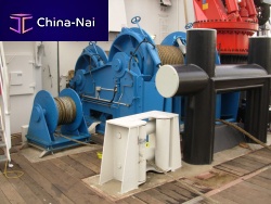 Towing winch AHThydraulic drivewith spooling devicesingle-drum