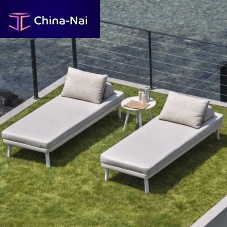Contemporary sun lounger EMMAfabricirokopainted aluminum