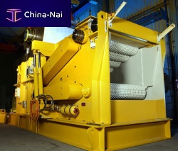 Stationary wood chipper PHT