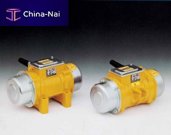 Electric vibrator for concretedirect current