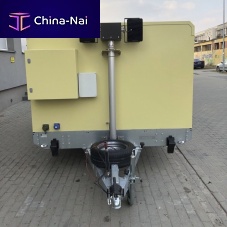 Lighting mast for airport