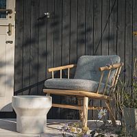 Contemporary armchair Hardyfabricoakwith removable cushion