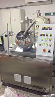 Laboratory coating machine for grain products