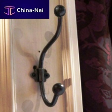 Traditional coat hook PURE PLUSwhite bronzeraw metalaged iron