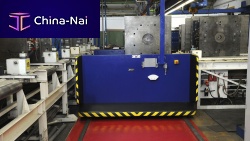 Handling transfer system for pressestool positioning