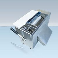 Manual divider rounder ARM 0252volumetricwith rectangular tankwheel-mounted