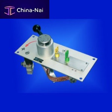 Disconnect locking device BTE 03.04for safetygrounding breaker