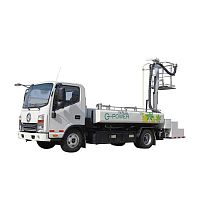 Self-propelled lavatory truck for airport