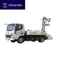 Self-propelled lavatory truck for airport