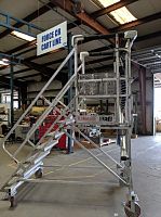 Movable access platform