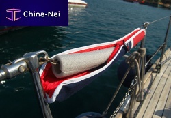 Protective cover for sailboatsguardrail