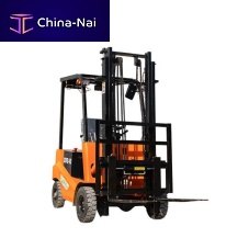 Battery-powered forklift HWC-1Tride-onindustrialhandling